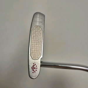 신형 스카티 스튜디오 카탈리나 퍼터