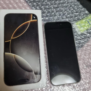 아이폰16프로 맥스 256gb 실버 팝니다