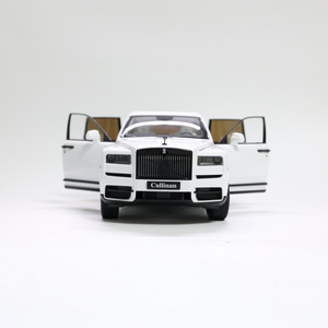 1:18 켕파이 롤스로이스 컬리넌 화이트 다이캐스트 이미지