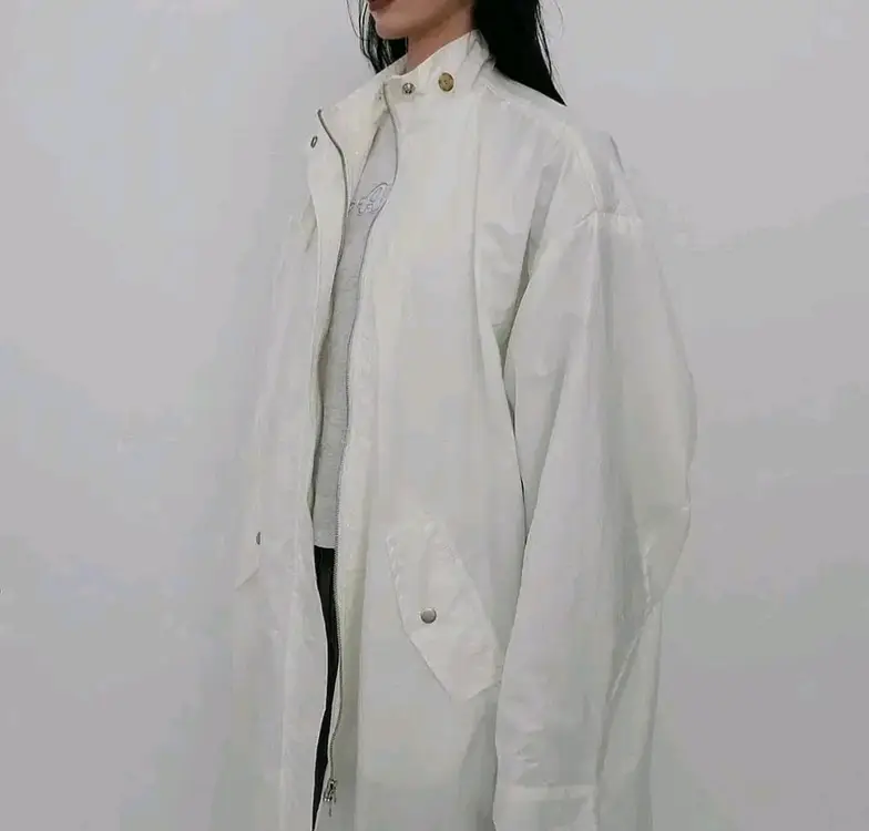 블랙푸시아 오버핏 코팅 롱 야상 점퍼 - 아이보리 이미지