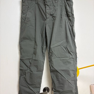 피티토리노 카키 팬츠(삼성물산 24년)