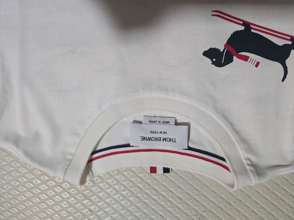 톰브라운 정품 헥터 티셔츠 40 사이즈--2