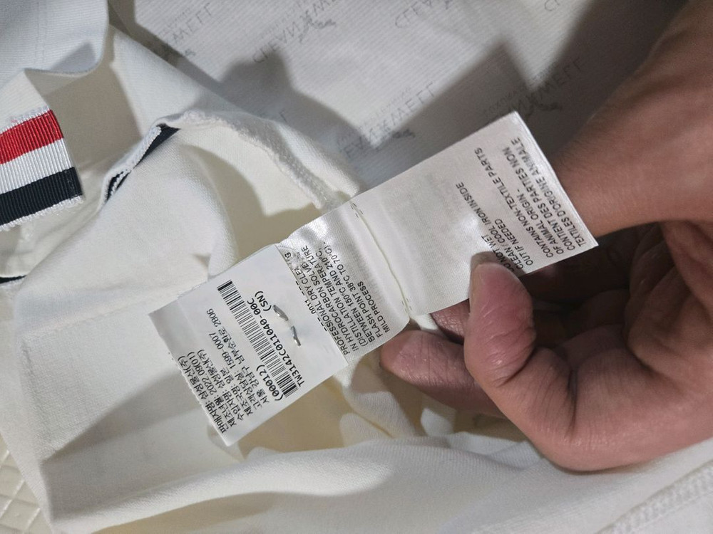 톰브라운 정품 헥터 티셔츠 40 사이즈--5