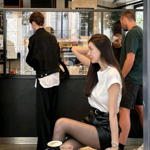 라플라 레더 쇼츠 새상품