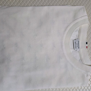 톰브라운 정품 화이트 반팔 티셔츠 42 사이즈