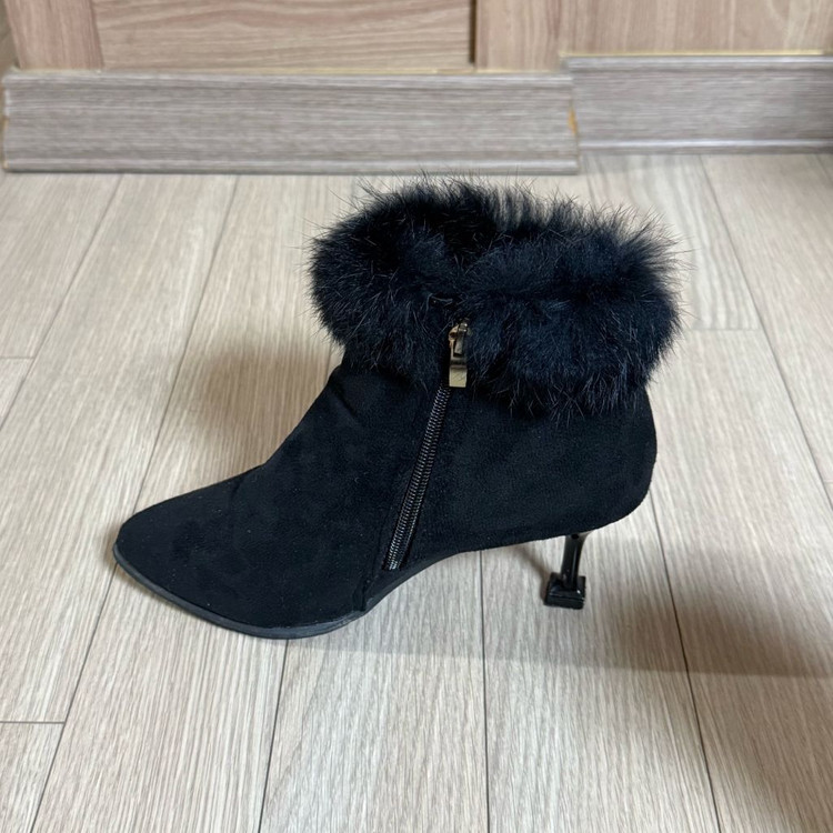 여성 구두 이미지