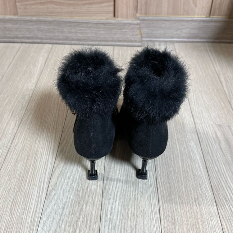 여성 구두 이미지