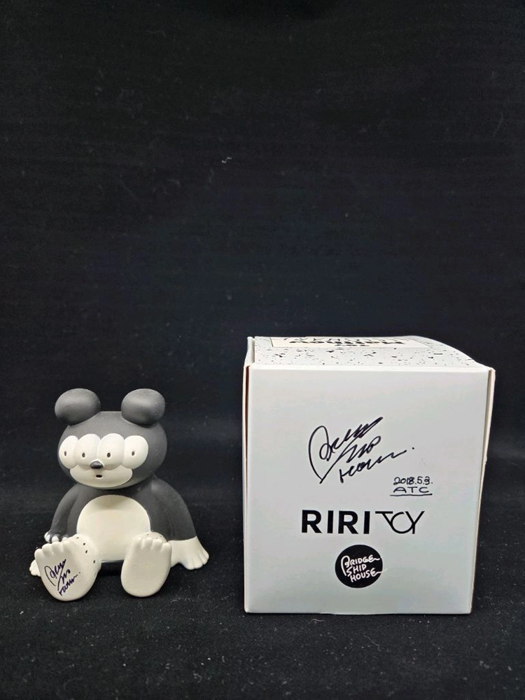 아트토이 (이나중탁구부,브릿지쉽하우스,바이트 패트리치,제이슨 프리니,XXRAY,킹아츠,King arts,마징가Z) 이미지