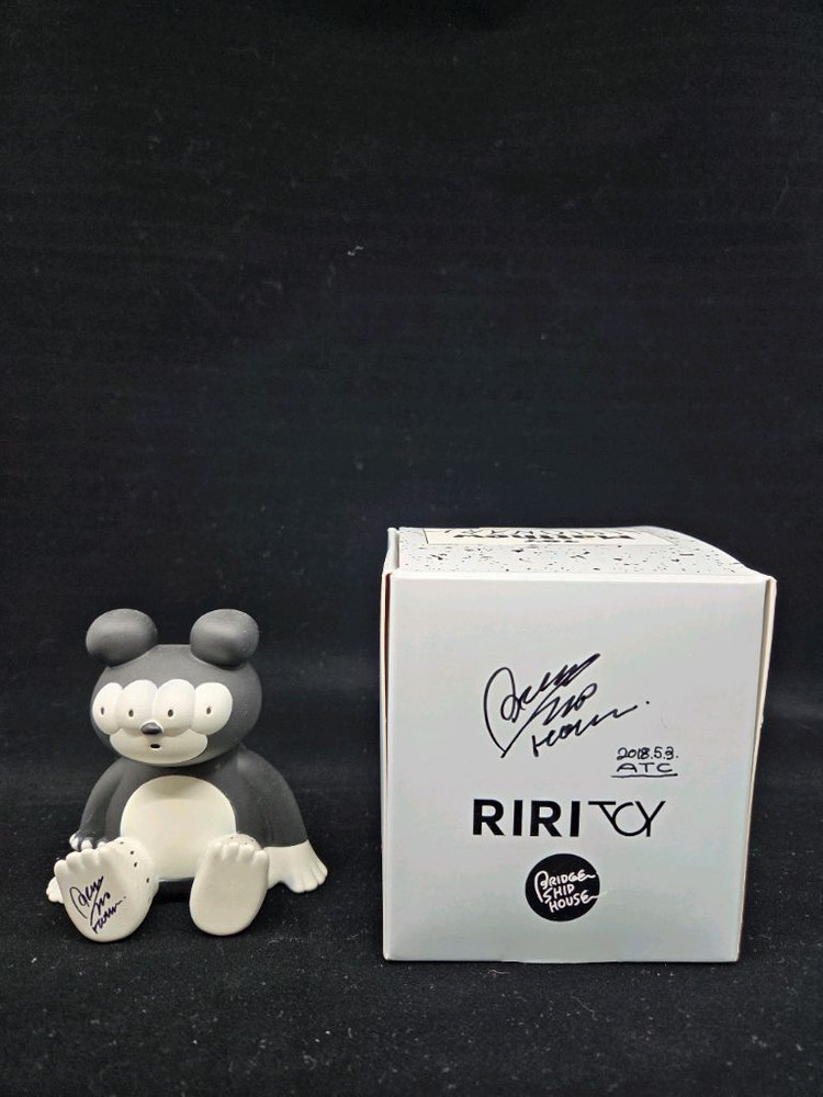 아트토이 (이나중탁구부,브릿지쉽하우스,바이트 패트리치,제이슨 프리니,XXRAY,킹아츠,King arts,마징가Z) 이미지