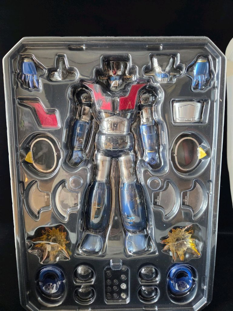 아트토이 (이나중탁구부,브릿지쉽하우스,바이트 패트리치,제이슨 프리니,XXRAY,킹아츠,King arts,마징가Z) 이미지