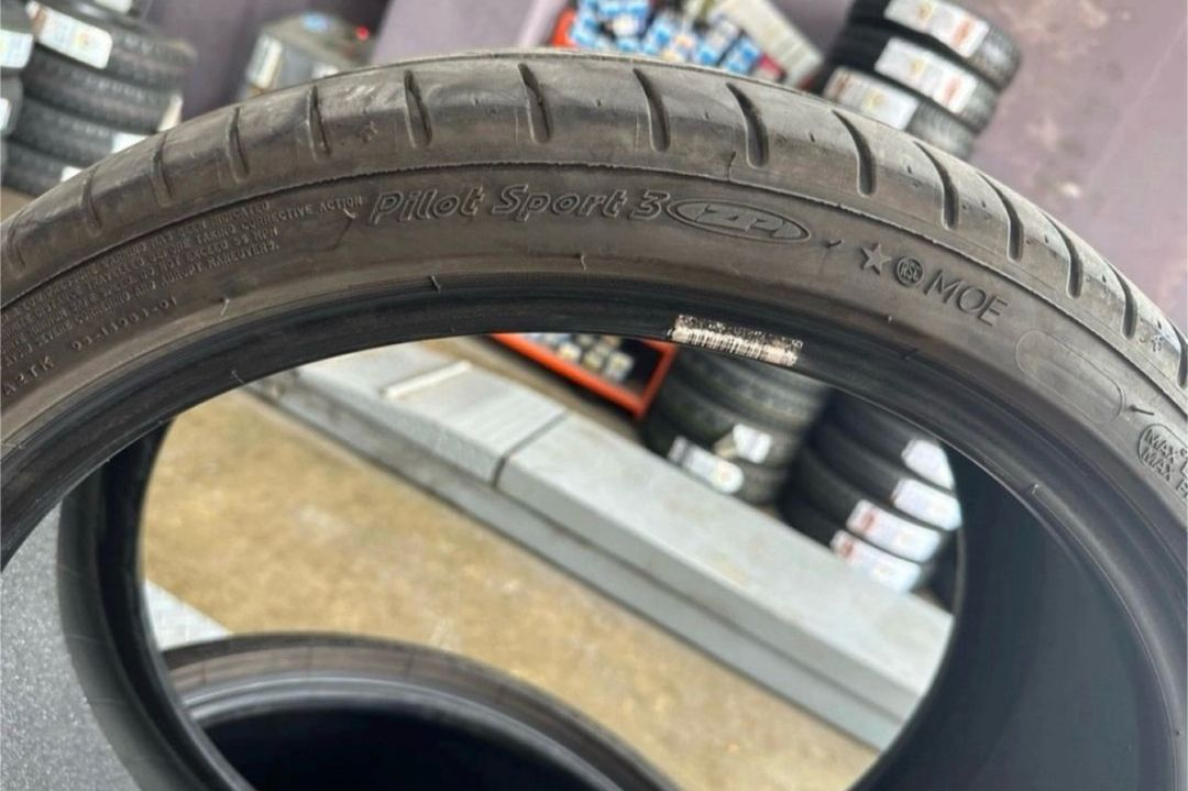 [판매] 벤츠 E450 카브리올레 순정 미쉐린 런플렛 타이어 (275/30R20) 이미지