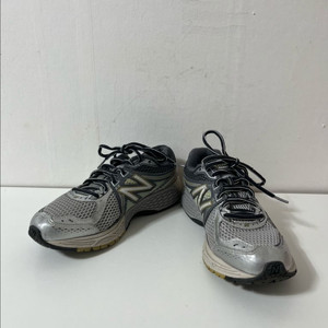 245 뉴발란스860v2 운동화