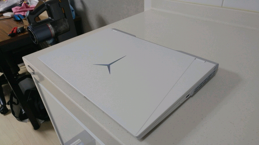 레노버 리전5i 프로 화이트 게이밍 노트북/RTX3060,1TB 이미지