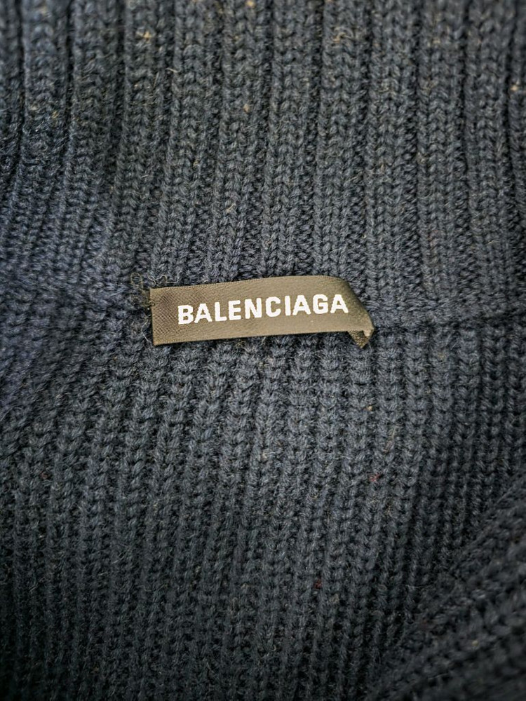 발렌시아가 롱 풀 오버 니트 국내매장판 이미지