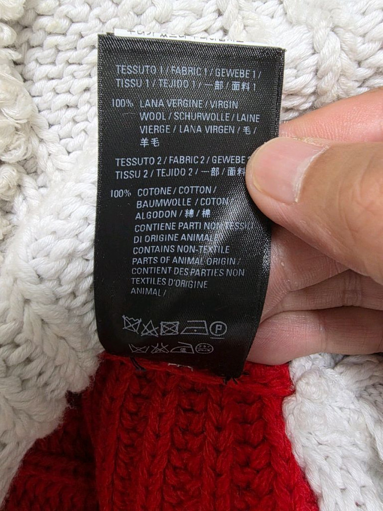 발렌시아가 롱 풀 오버 니트 국내매장판 이미지