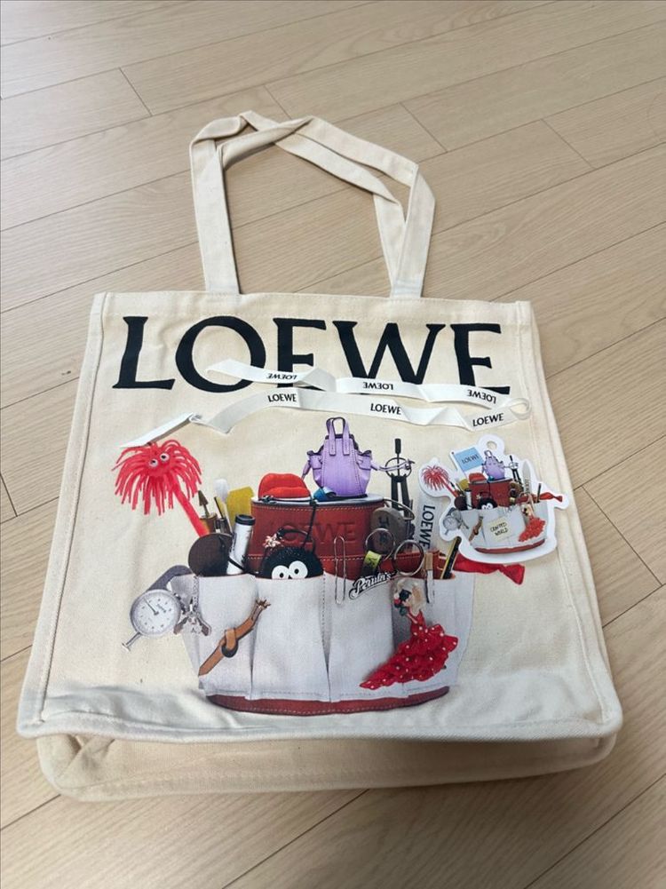 로에베 에코백 새상품--1