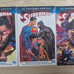 시공사 DC 리버스 슈퍼맨 이미지