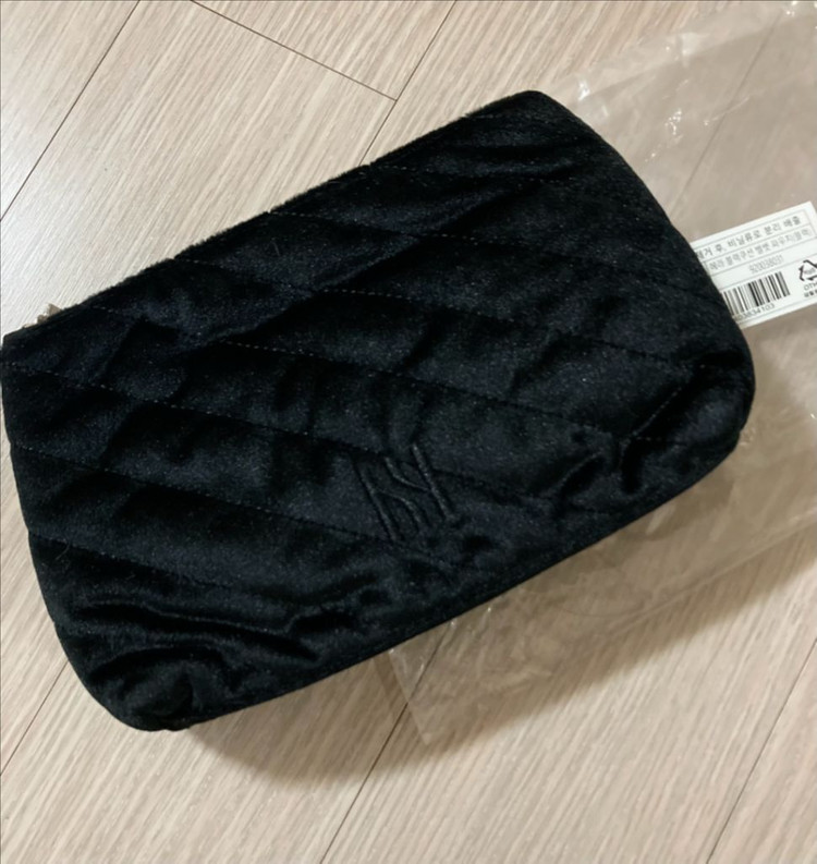 (새상품) 헤라 파우치, 키링 / 필리밀리 복조리 미니백 / 구찌 핑크 뷰티 파우치 이미지