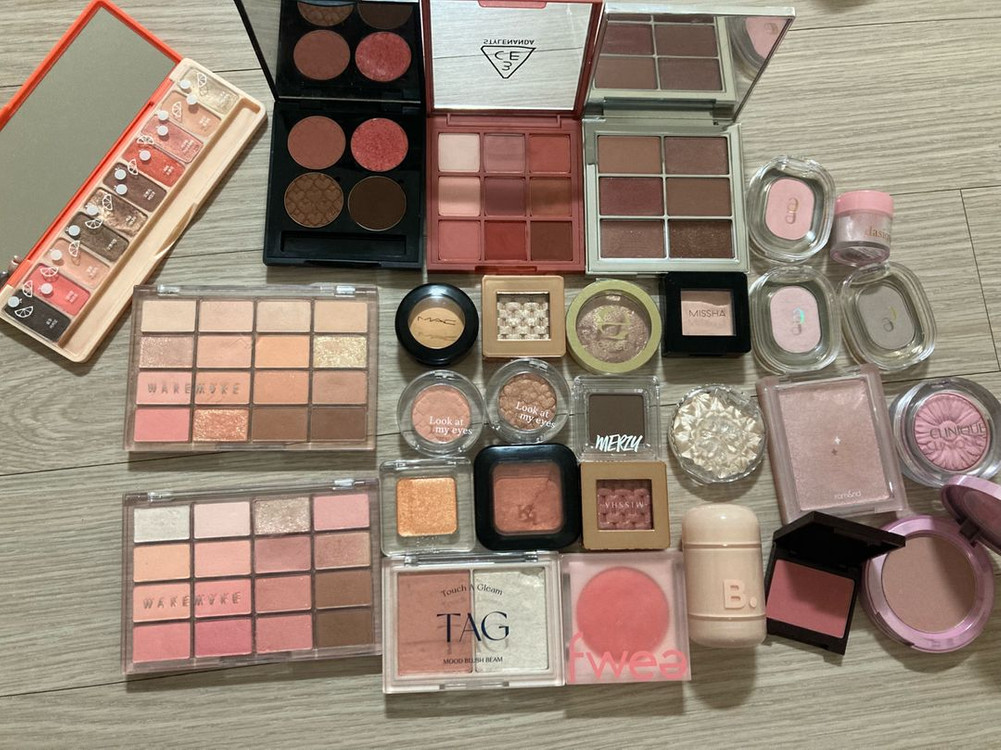 (새상품) 헤라 파우치, 키링 / 필리밀리 복조리 미니백 / 구찌 핑크 뷰티 파우치 이미지