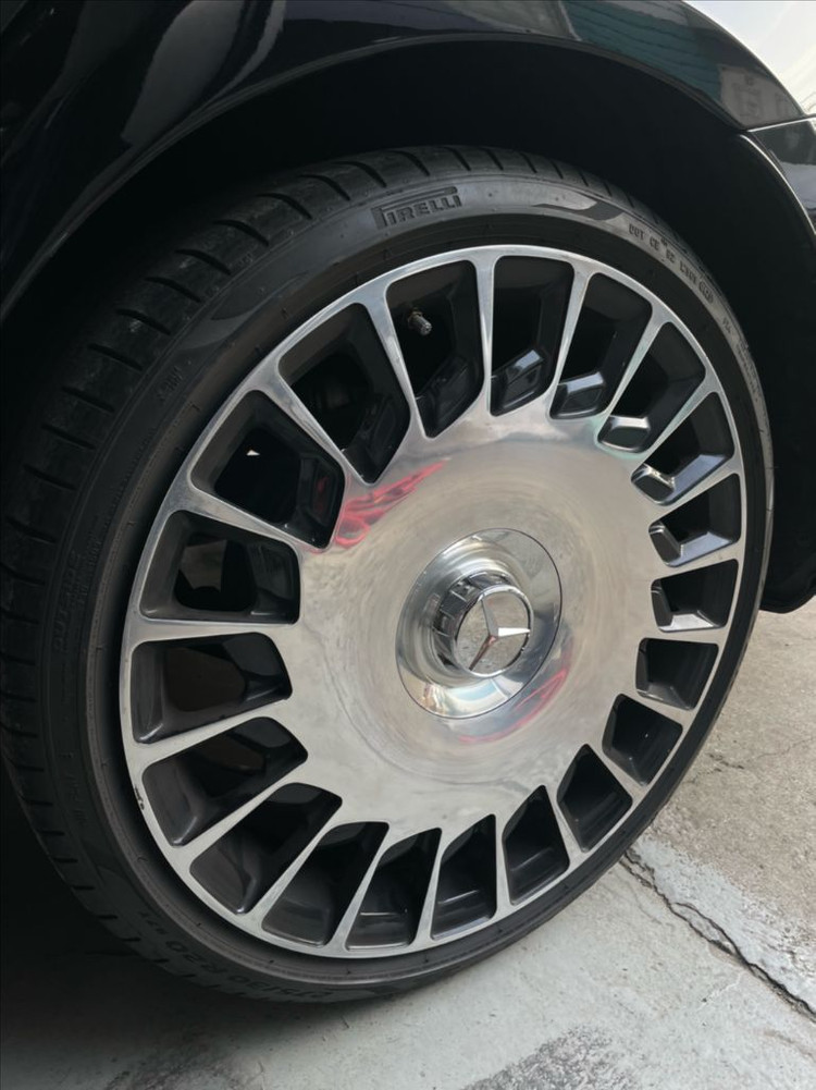 벤츠 마이바흐 톱니 스타일 단조 20인치 스타일 휠 팝니다 이미지