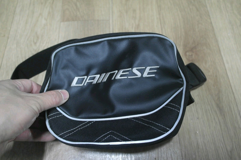 [신형] 다이네즈 힙섹 가방 -검정---1