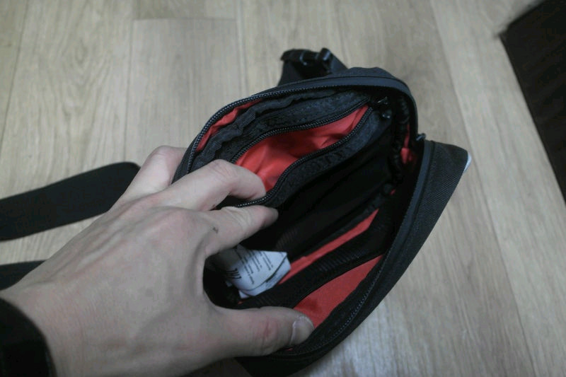 [신형] 다이네즈 힙섹 가방 -검정---3