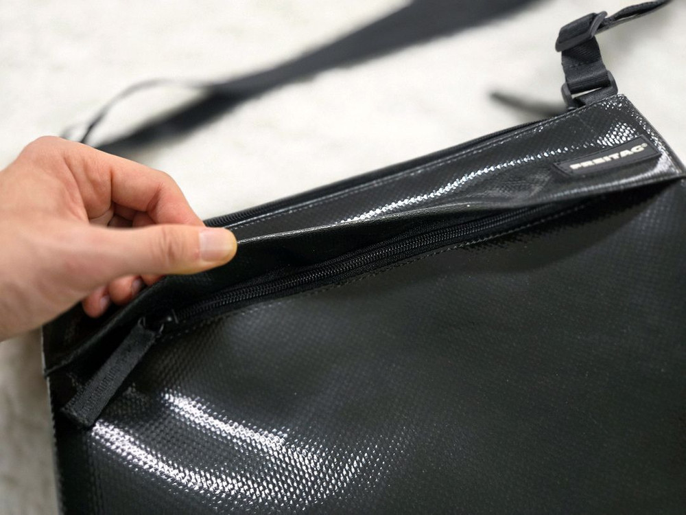 FREITAG 프라이탁 F553 LOU 올검/올블랙 타프--4