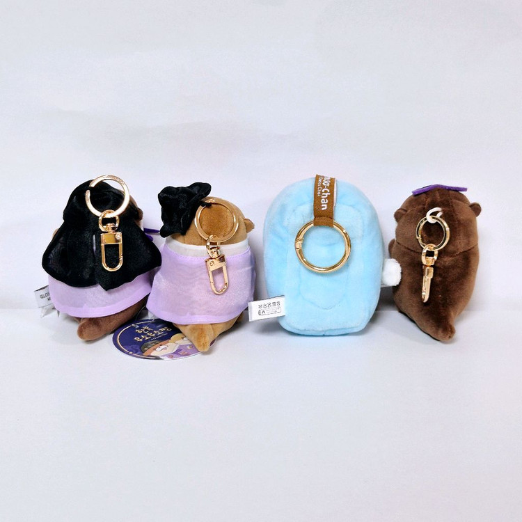 한복 우소우소 목욕 우소우소 선글라스 우소우소 인형 가방고리 키링 백참 수달 괴출 괴담출근 최요원 이미지