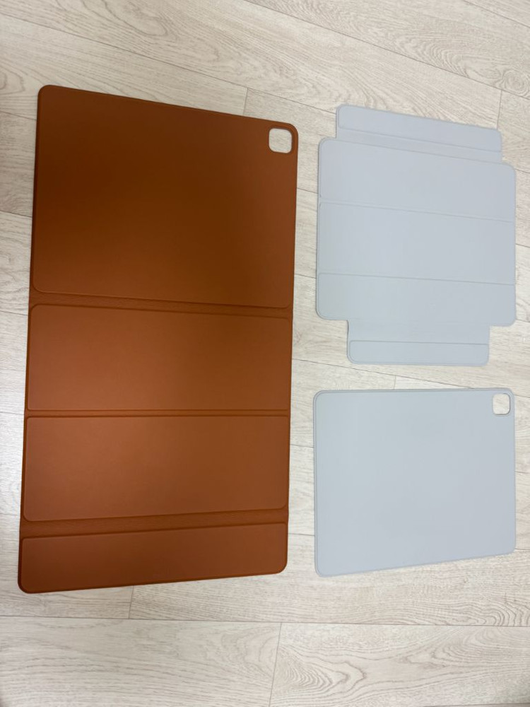 아이패드 프로 케이스 13인치 / 오드, 슈피겐 브랜드 팝니다.--1