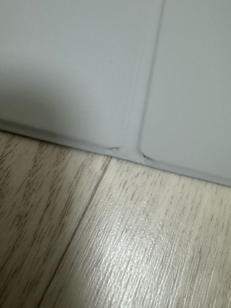 아이패드 프로 케이스 13인치 / 오드, 슈피겐 브랜드 팝니다.--2