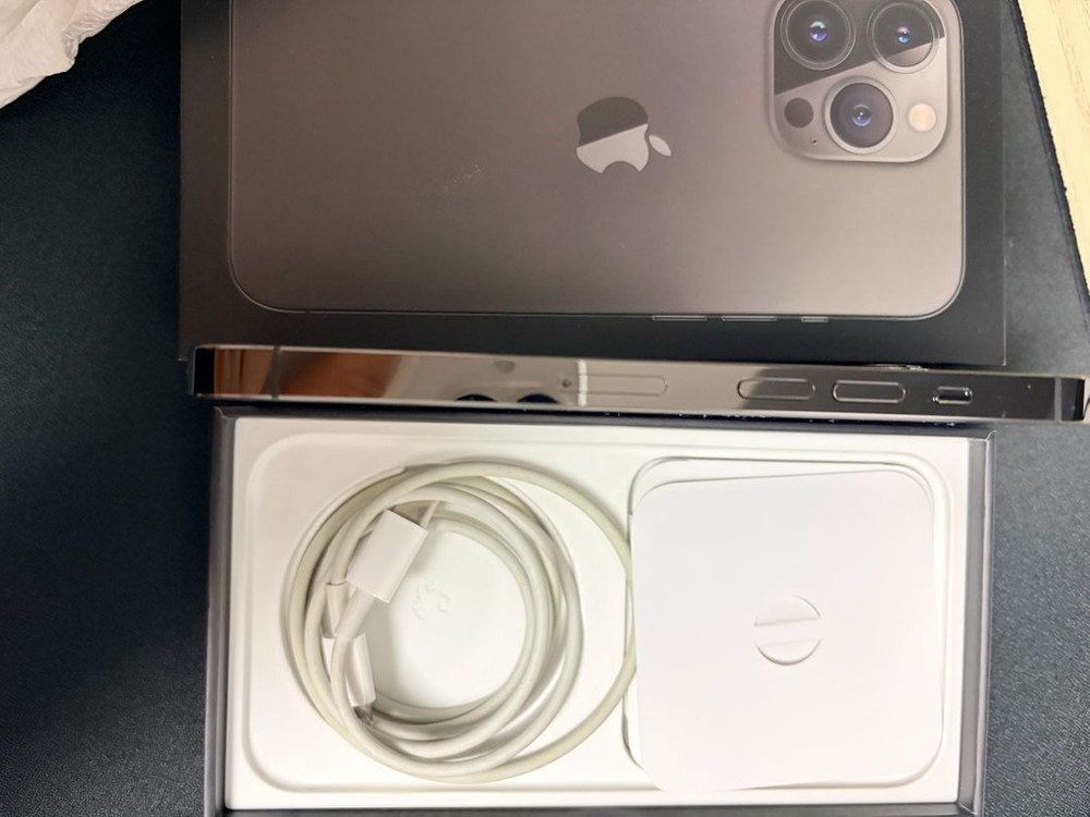 아이폰 13 프로 128기가 그라파이트 모델 skt 정상해지--2