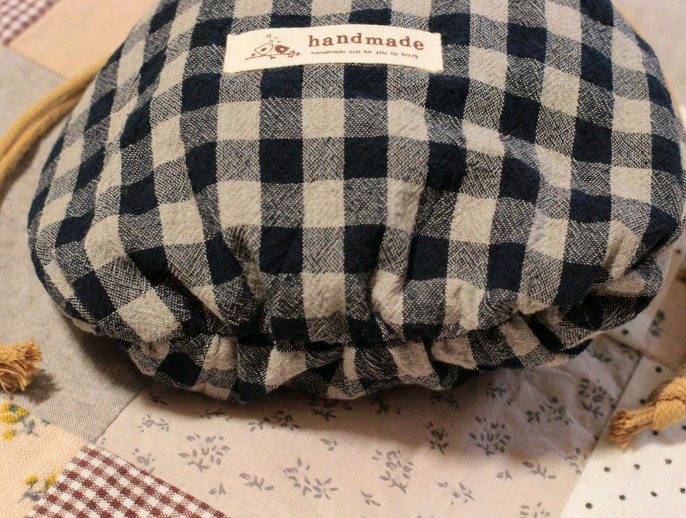 핸드메이드 네이비체크 셔링 스트링 파우치--3