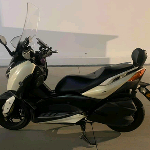 xmax300 17년식 판매합니다