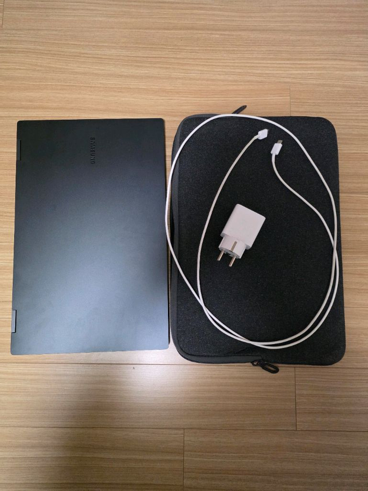 삼성 갤럭시북2 프로360 그라파이트색상--1