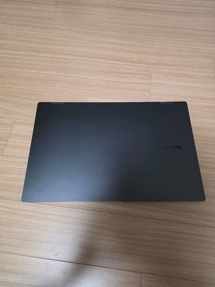 삼성 갤럭시북2 프로360 그라파이트색상--3