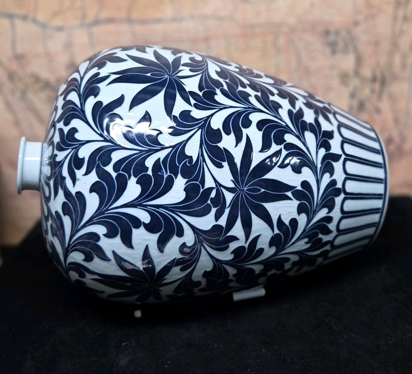 *백자 청화 연화 당초문 대형매병 이미지