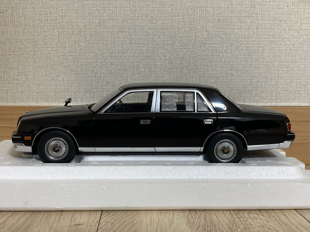 1:18 올모스트리얼 (올모) 센추리 다이캐스트--2