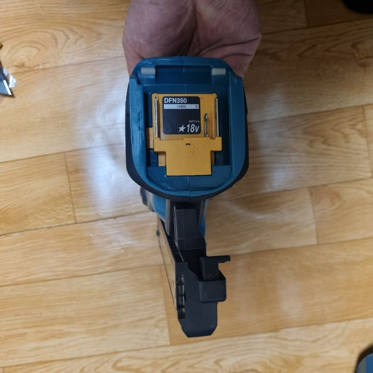 마끼다 실타카 DFN350 개봉후 테스트만--5