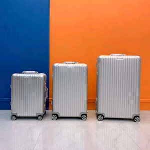 리모와 오리지널 캐리어