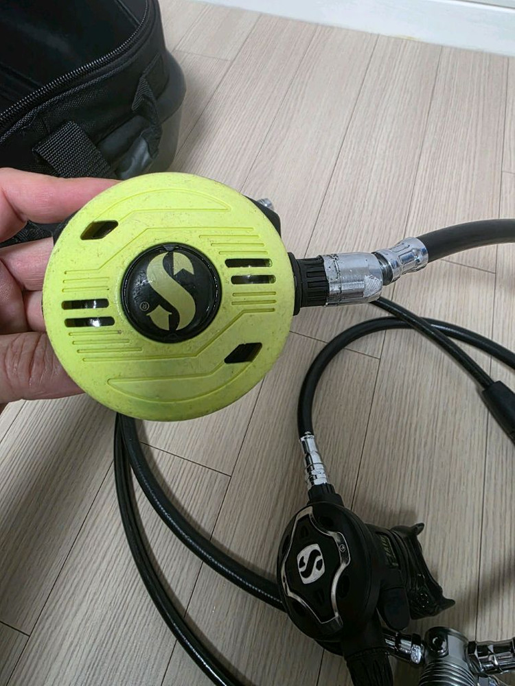 스쿠버프로 mk25 s600 스쿠버다이빙 이미지