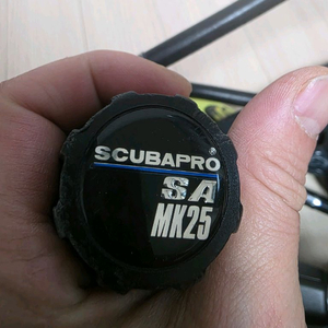 스쿠버프로 mk25 sa s600 다이빙 호흡기 세트 이미지