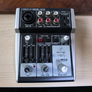 베링거 XENYX 302USB 믹서 오디오인터페이스