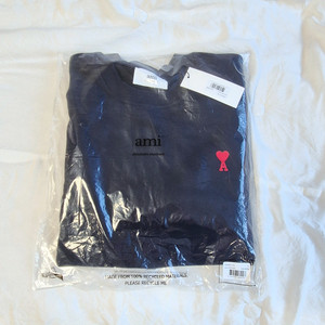 아미 로고 맨투맨