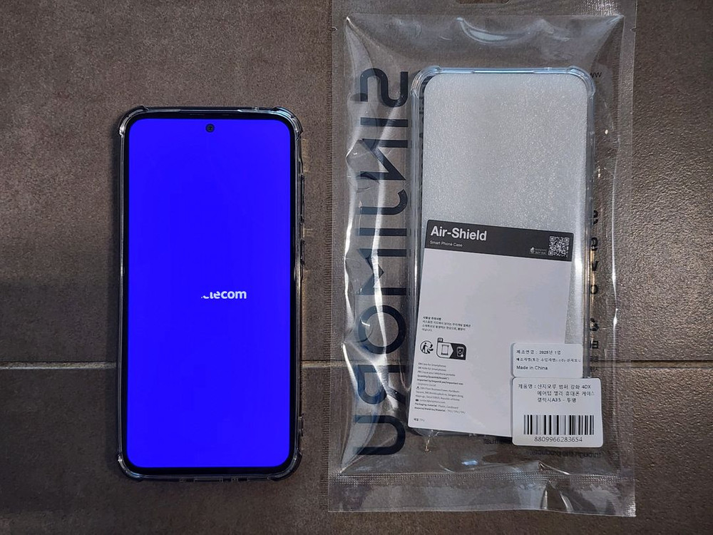 삼성 갤럭시 A35 128Gb 어썸 네이비 팝니다.--1