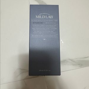 마일드랩 리얼블루센텔라 아줄렌 에센스 토너 200ml 미개봉