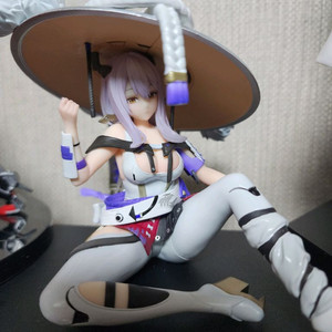 니케 제일복권 B상 홍련 피규어 니케 피규어