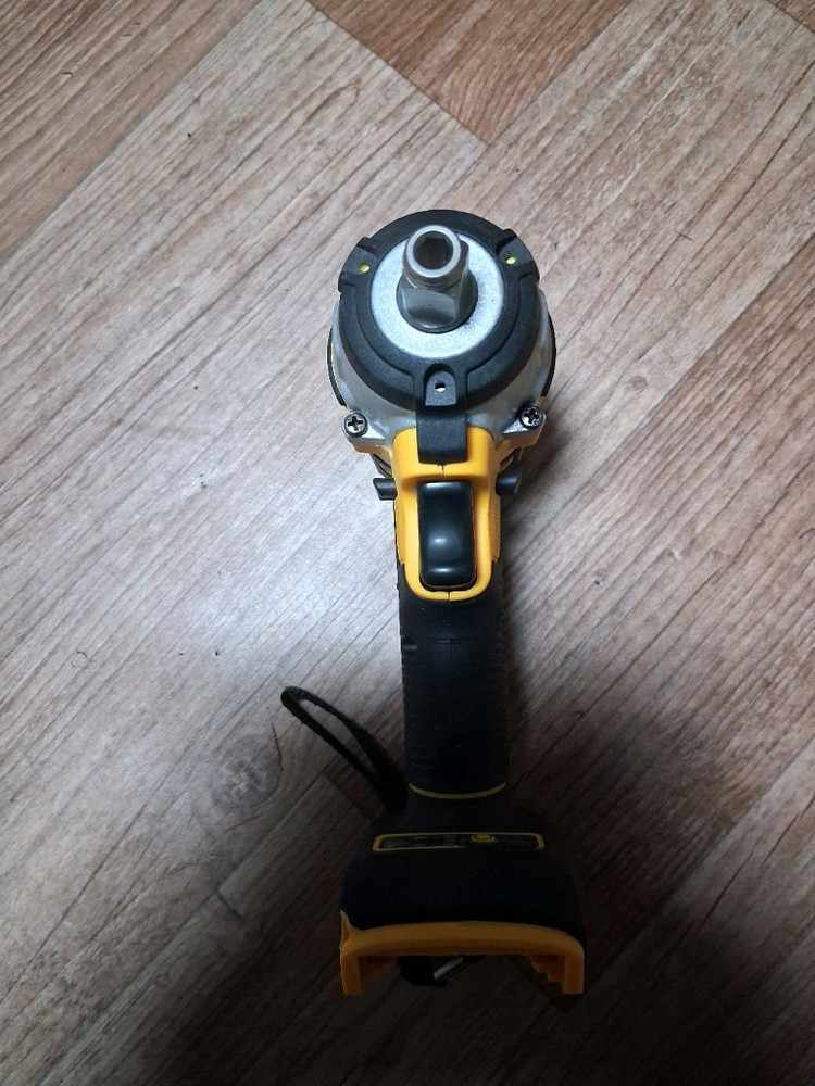 충전 임팩트렌치--2