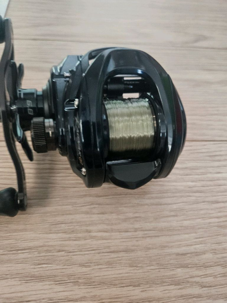 미사용 새제품 도요 라그나 G2 쭈꾸미 갑오징어 광어 문어 배스 릴 이미지