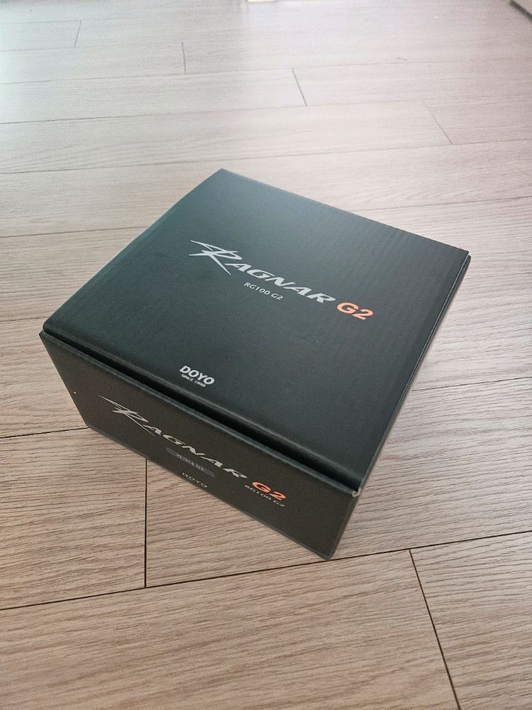 미사용 새제품 도요 라그나 G2 쭈꾸미 갑오징어 광어 문어 배스 릴 이미지