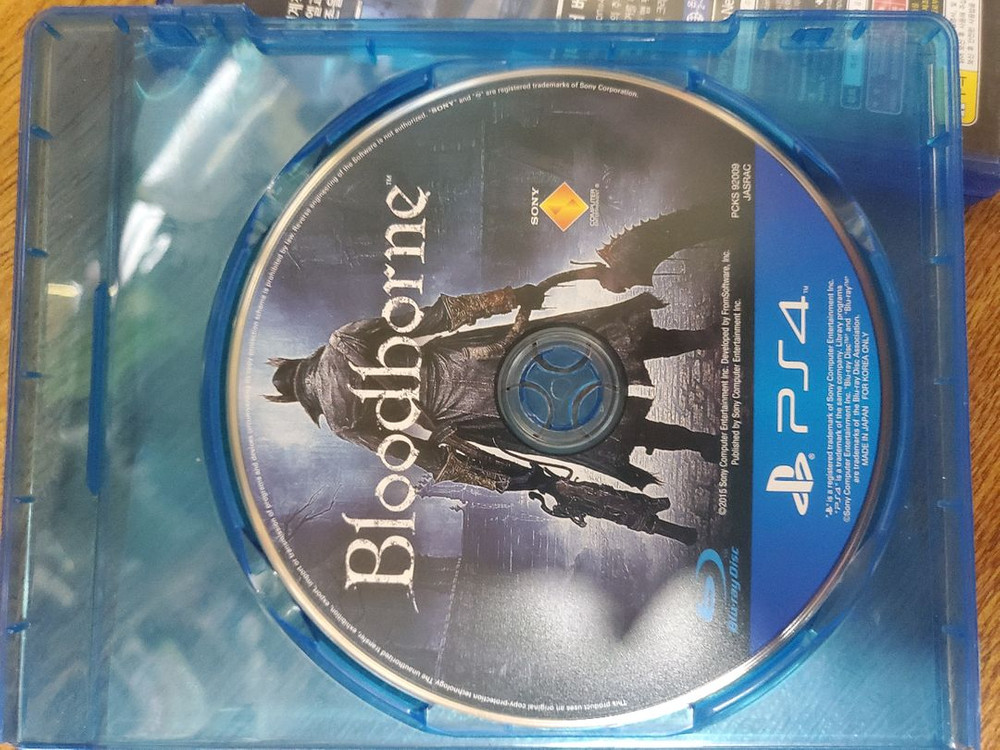 PS4 게임 3종 세트(고오쓰,블러드본,라오어1) 이미지